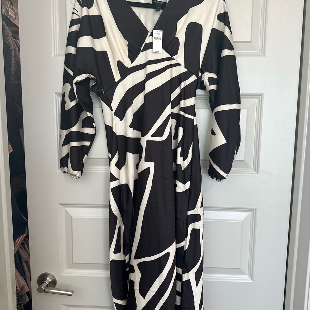 Banana Republic Chocolate Brown and Cream Sheath Dress with Dolman Sleeves